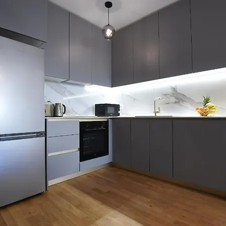 Garden Leoma With Free Parking! Apartment Zadar